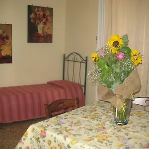 Apartament Iside