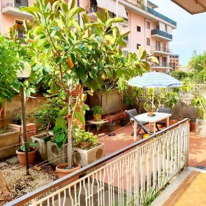 Apartament House